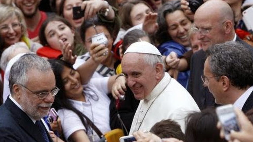 13/3/2013 - 13/3/2023: dix ans de pontificat du pape François. Quelques réflexions dans les éditoriaux d'Andrea Riccardi et Marco Impagliazzo